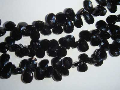 Black Spinal Faceted Pears